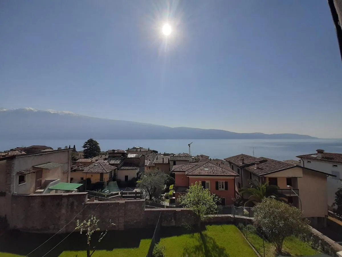 La Petite Maison Gargnano 0*,  Italy